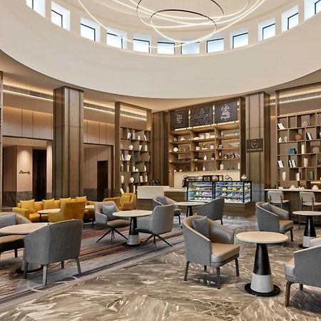 Отель Courtyard By Marriott Горакхпур Экстерьер фото