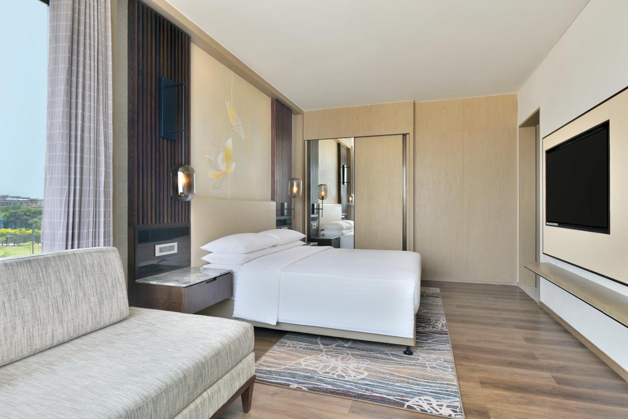 Отель Courtyard By Marriott Горакхпур Экстерьер фото